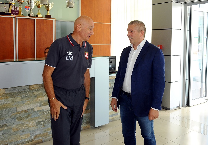 НИЈЕ САМО СЕРГЕЈ У ПИТАЊУ: Кокеза открио због чега је сменио Муслина